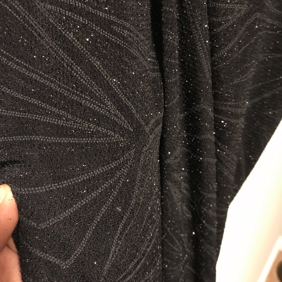 Sparkle Middle Split dress - Picture 2 of 2